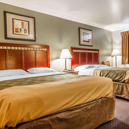 Rodeway Inn Прескот Екстериор снимка