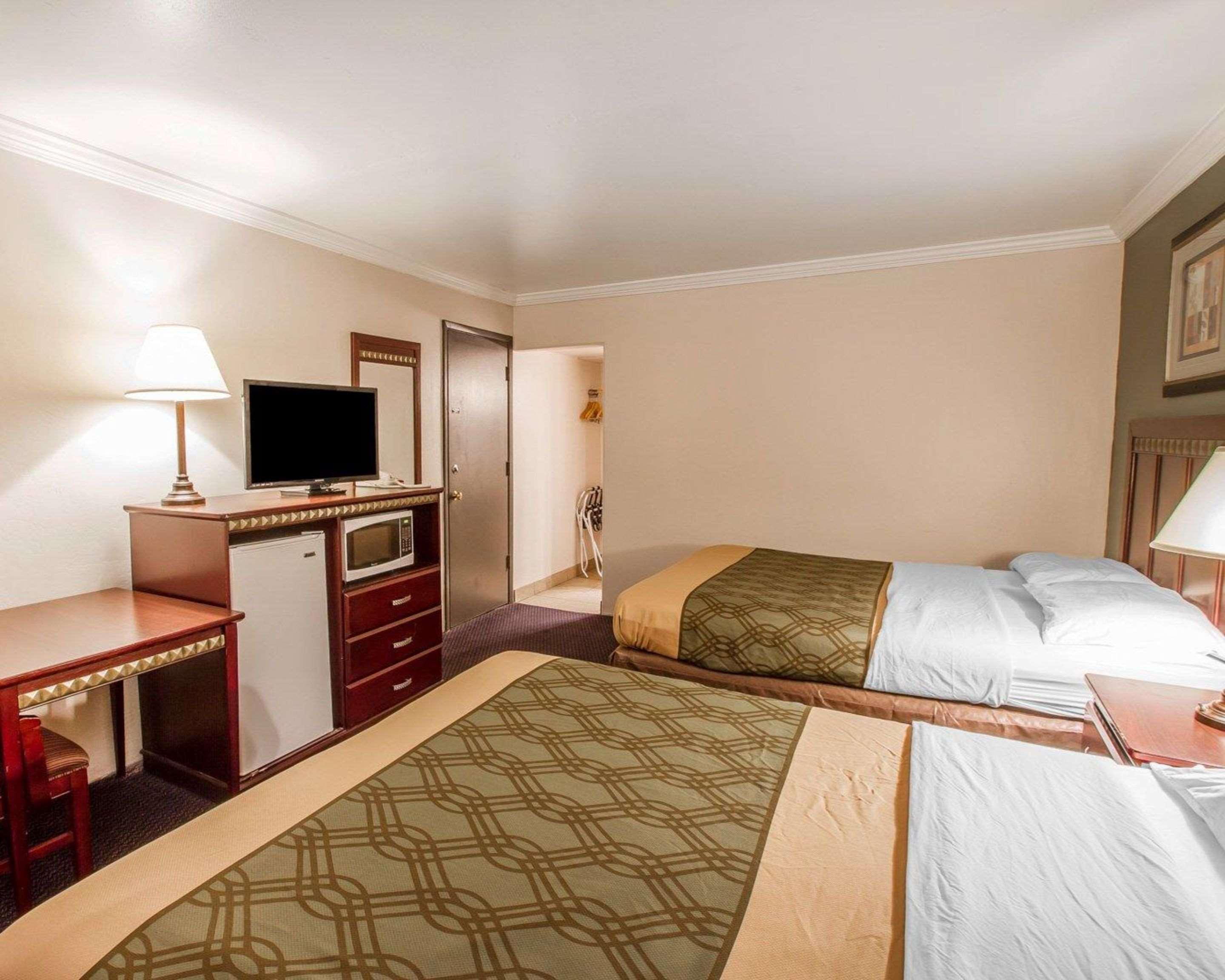 Rodeway Inn Прескот Екстериор снимка